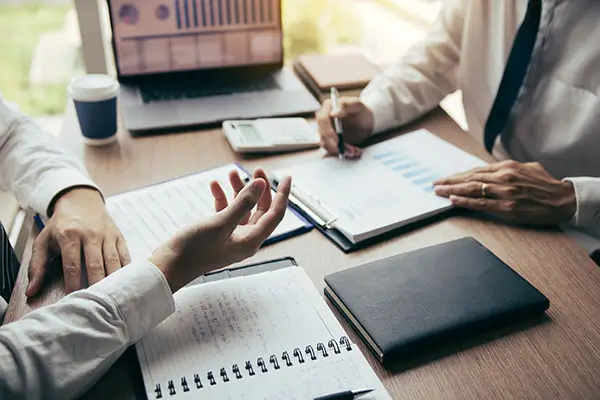 法律具备什么性质